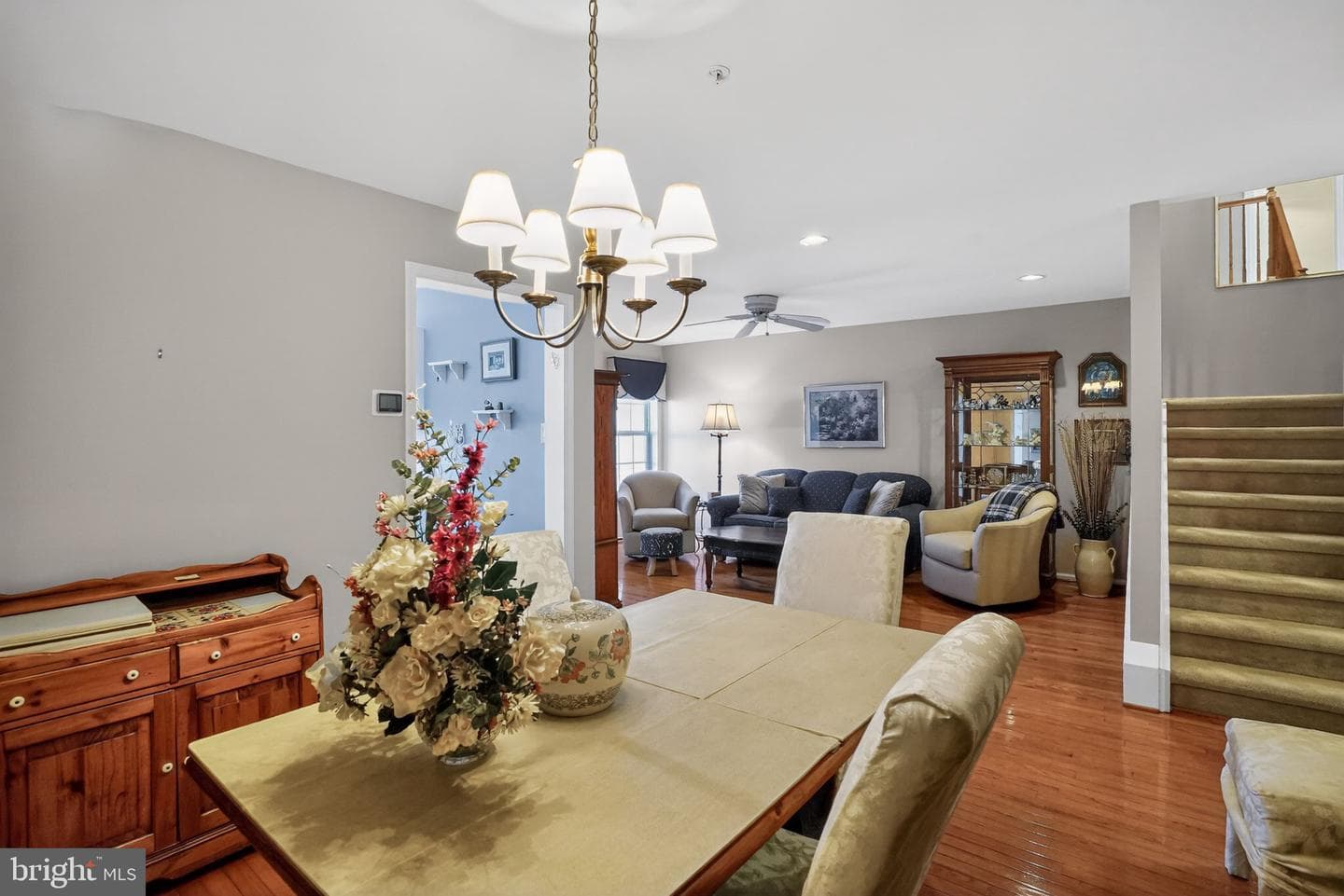 403 Silver Oak Court photo 4