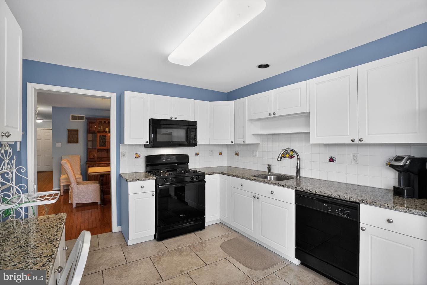 403 Silver Oak Court photo 6
