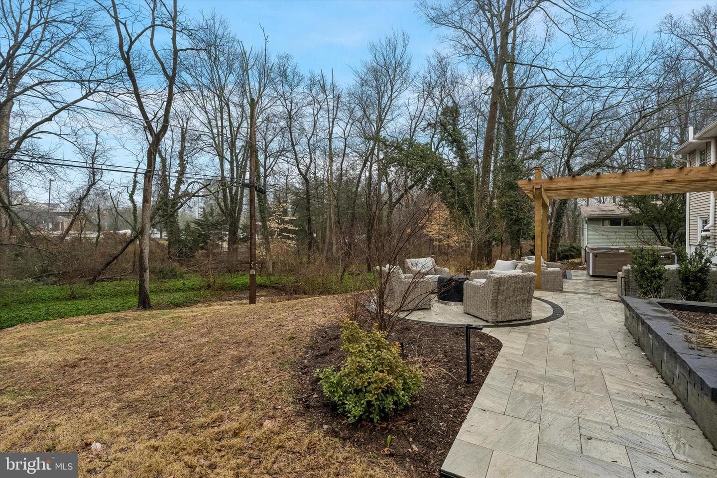 45 Creek Drive photo 3