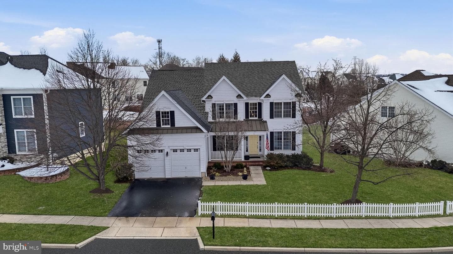 22 Alyssa Drive photo 1