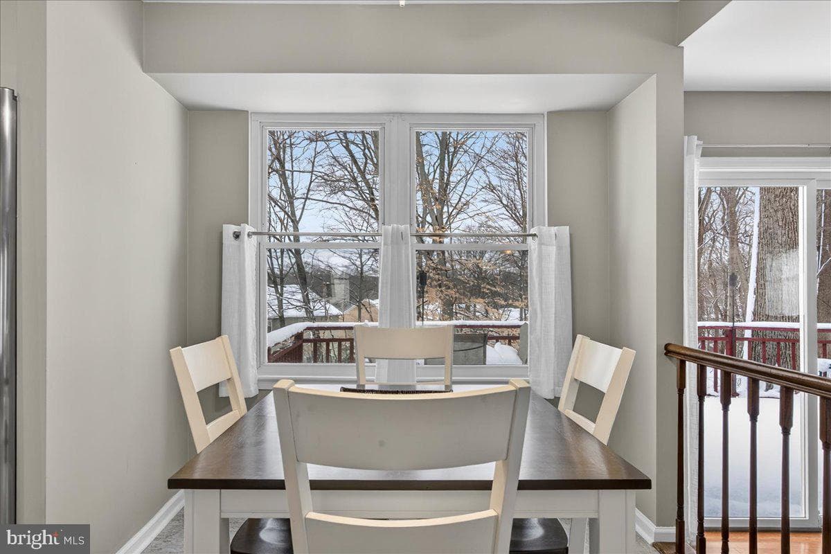 701 Bridgeview Road photo 6