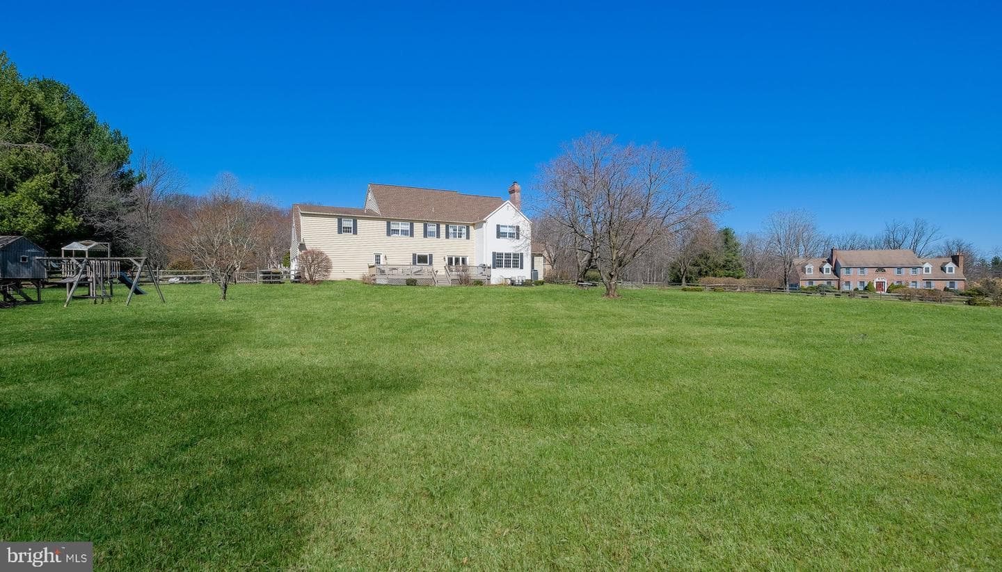 2916 White Tail Court photo 33