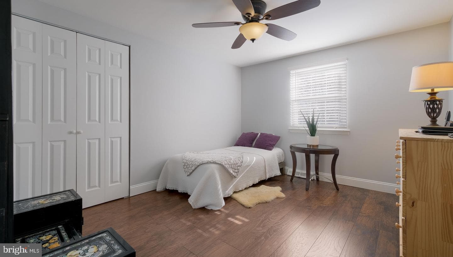 1831 Bunkerhill Road photo 31