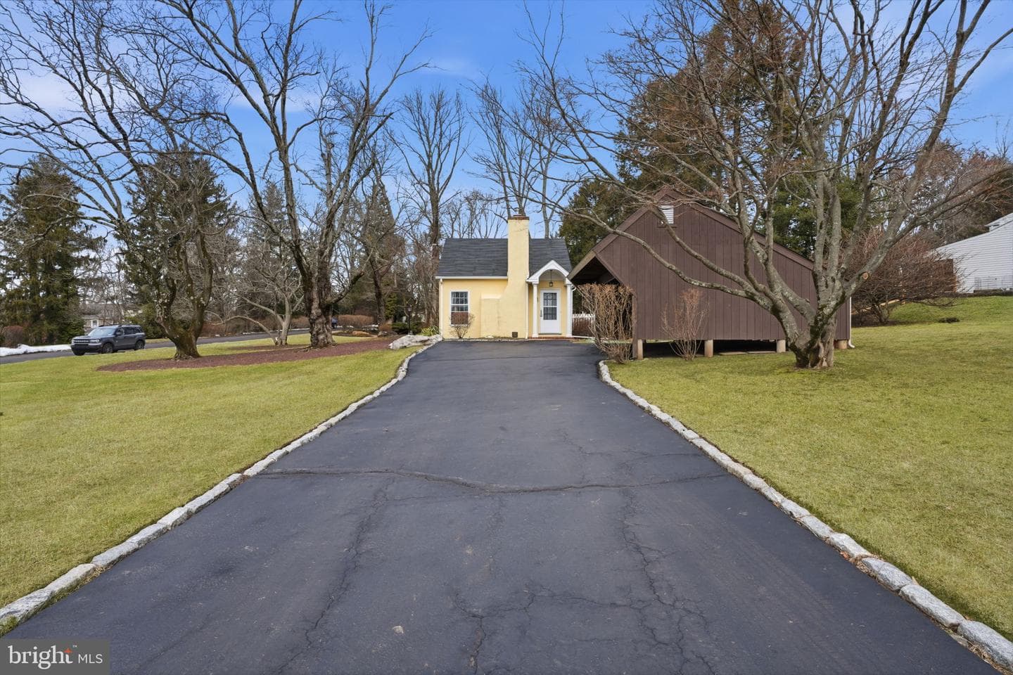 222 Green Valley Road photo 6