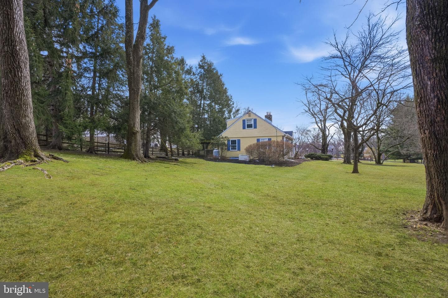 222 Green Valley Road photo 8