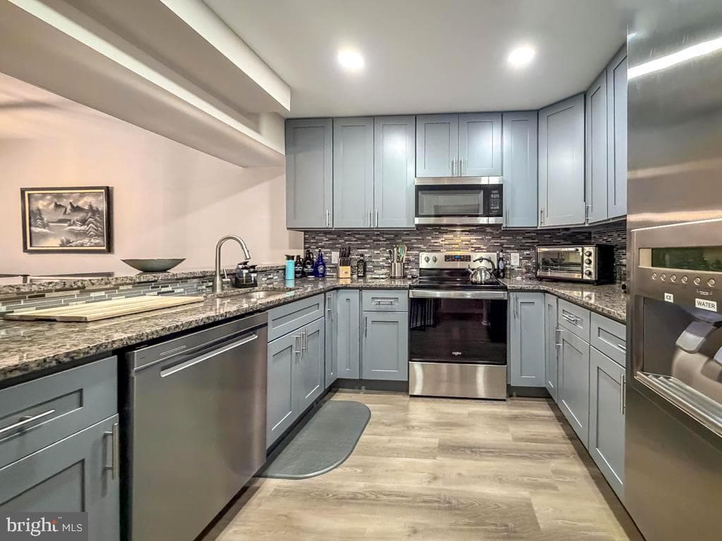 508 Ashton Circle photo 5
