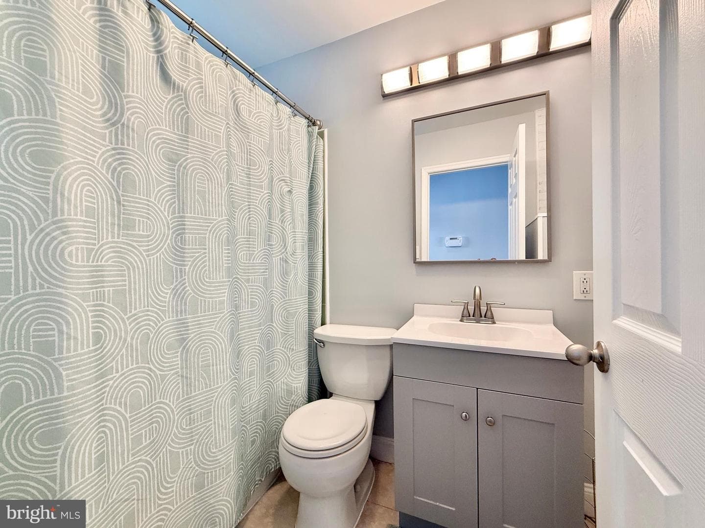 24 Roundwood Lane photo 9