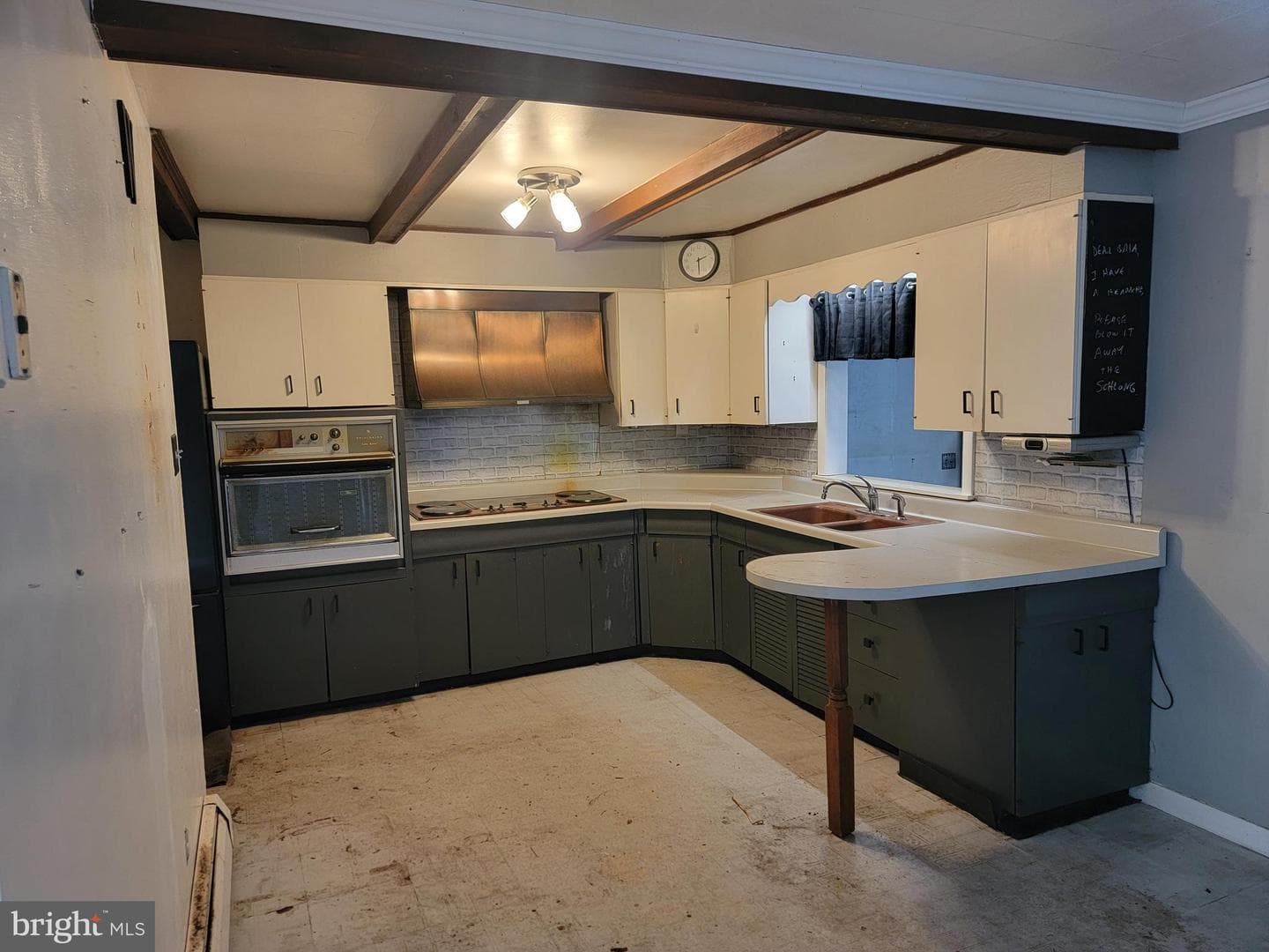 473 3rd Avenue photo 4