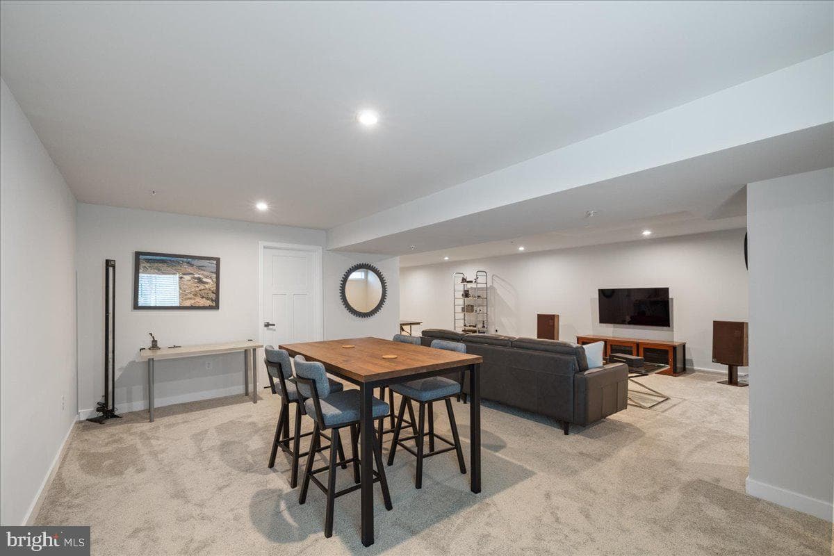 34 Griffin Way photo 36