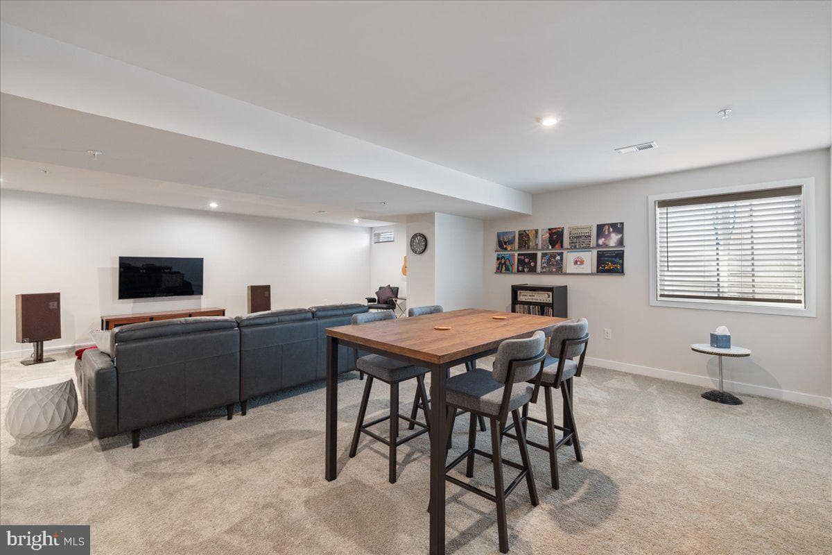 34 Griffin Way photo 37