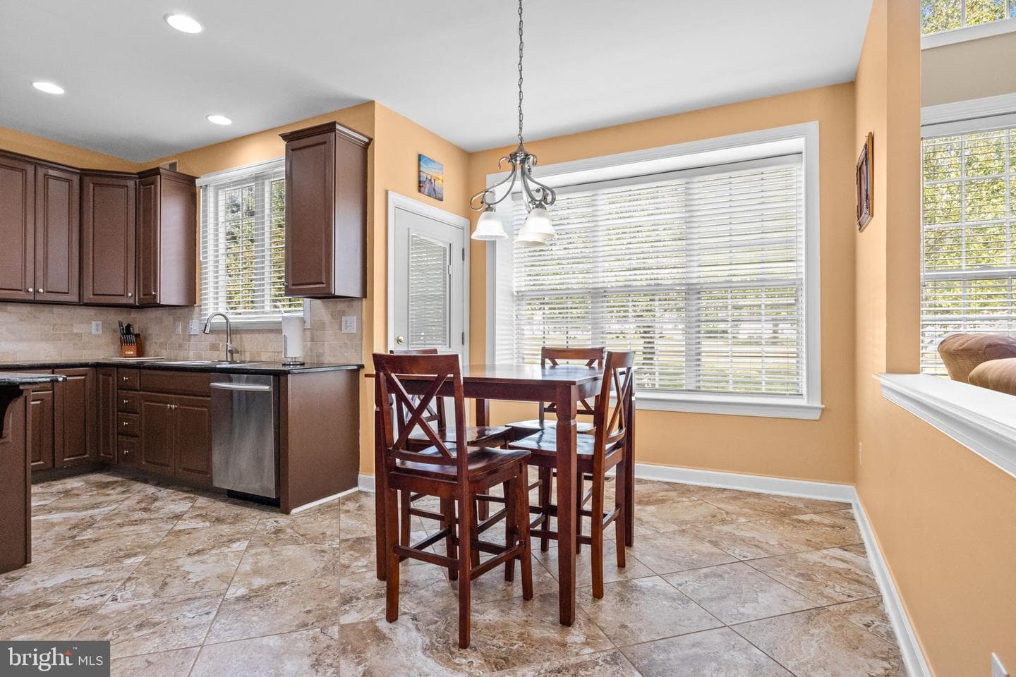 5 Kingsley Court photo 21