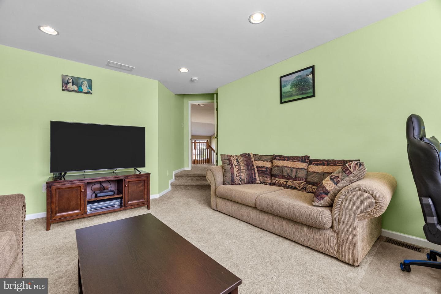 5 Kingsley Court photo 28