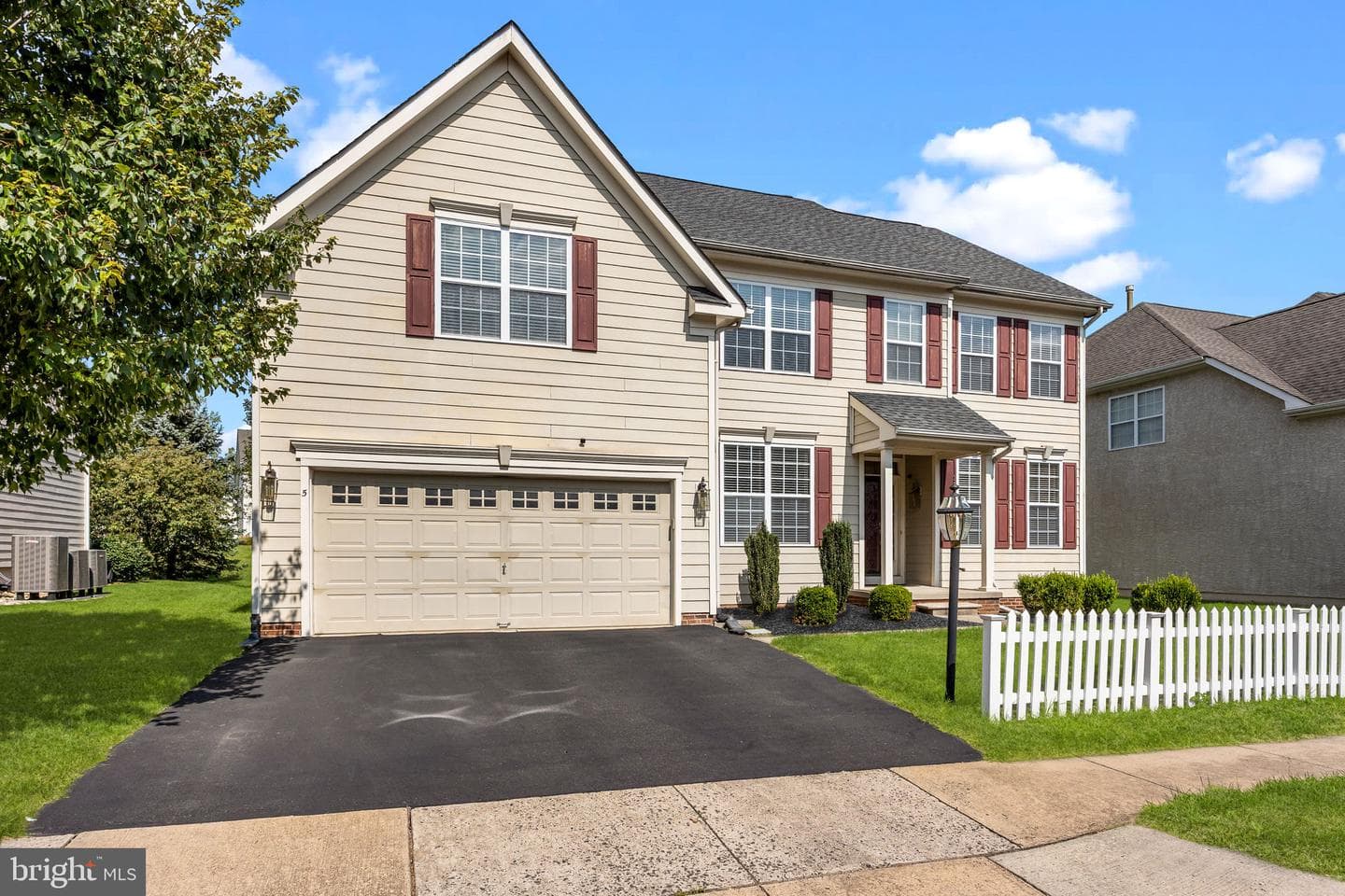 5 Kingsley Court photo 47