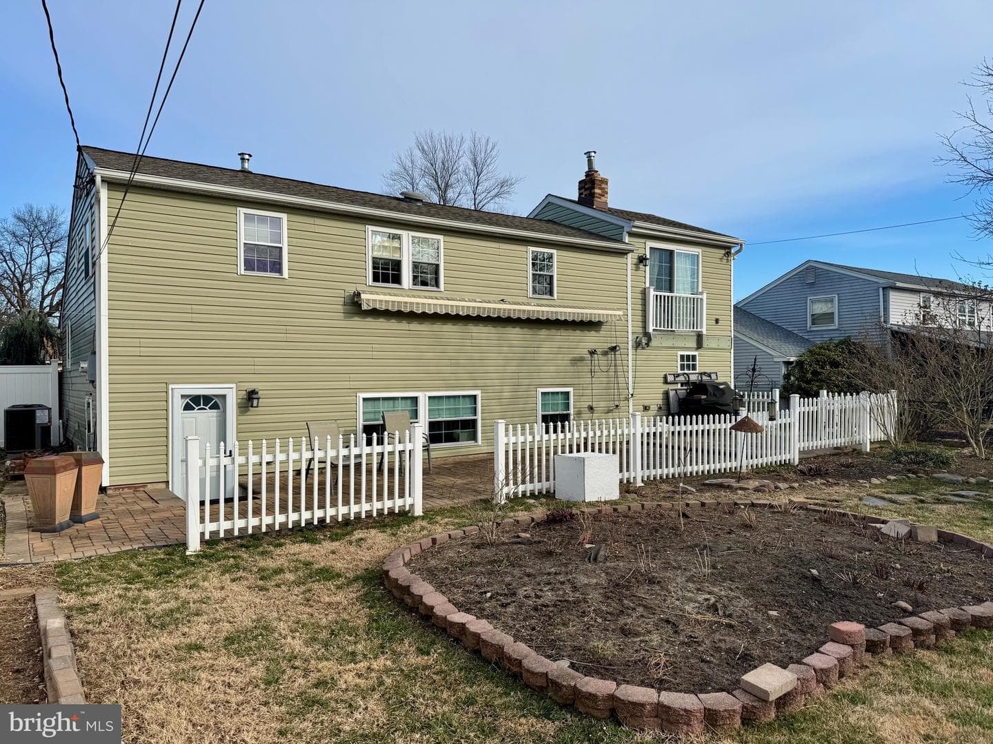 1005 Arthur Avenue photo 3