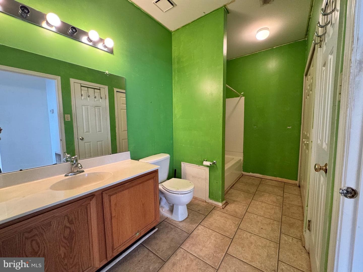 11103 Cornerstone Drive photo 8