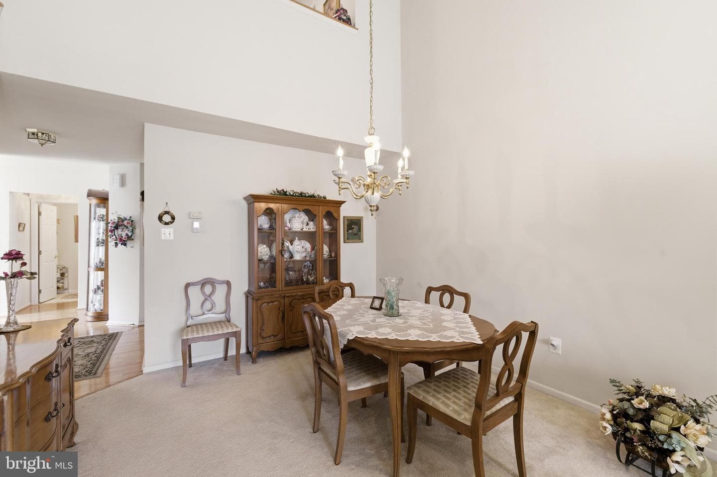 111 Grandview Drive photo 32