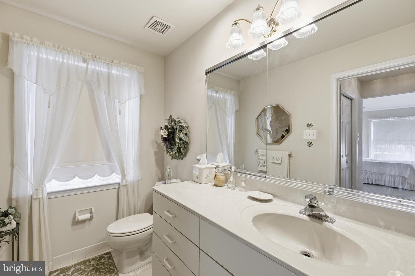 111 Grandview Drive photo 41