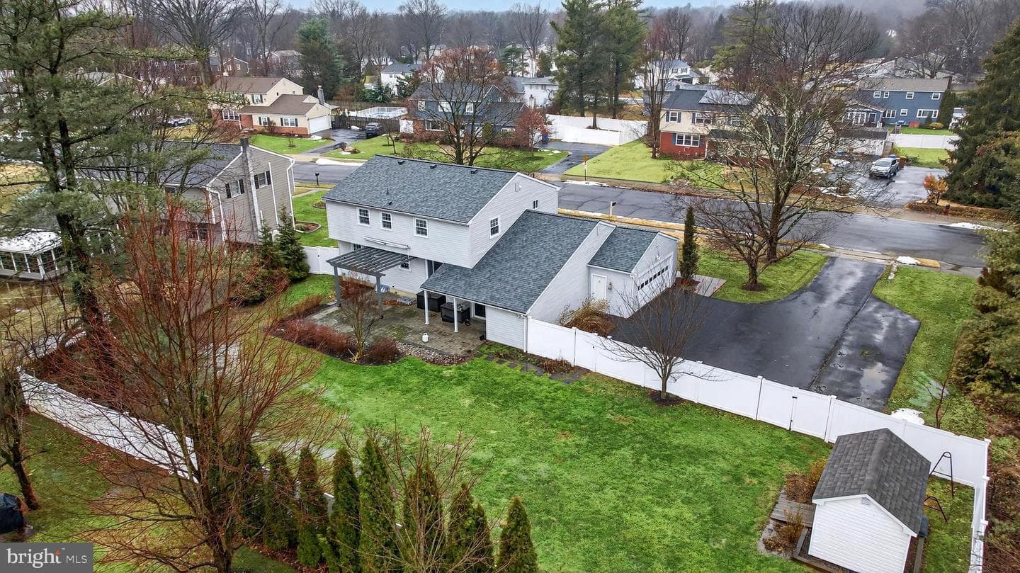 224 Marlboro Road photo 2