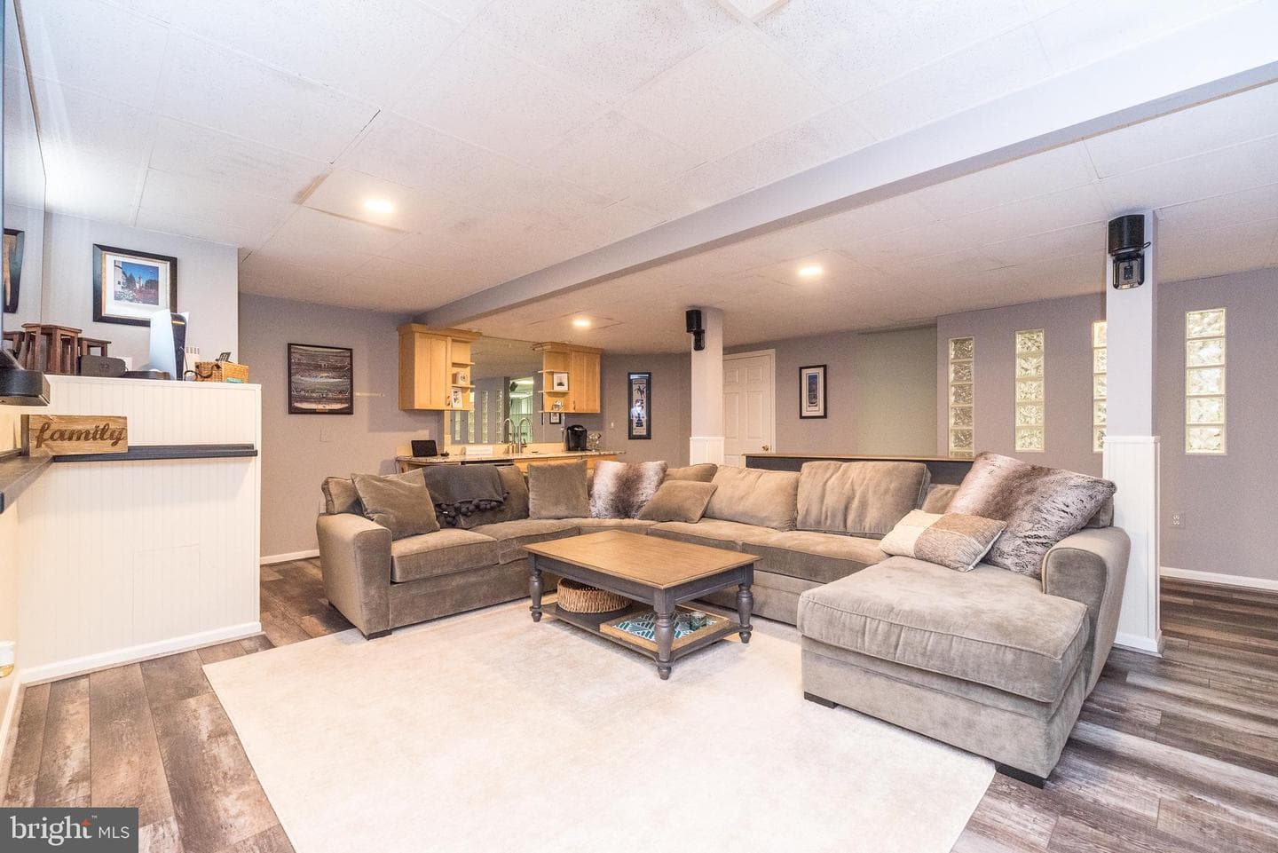 9 Skyview Drive photo 53