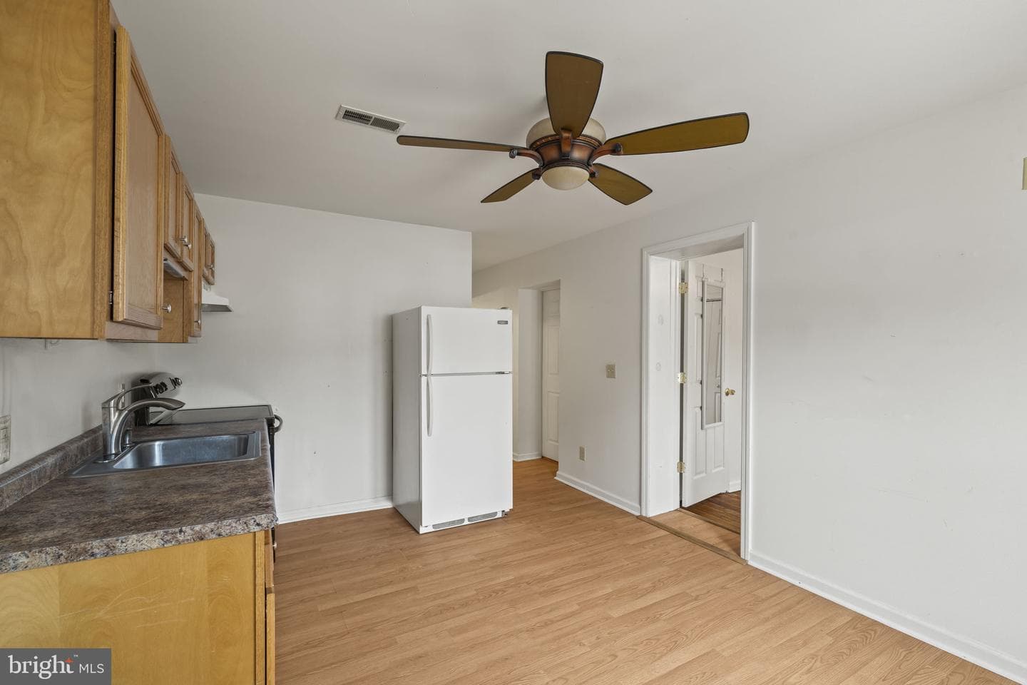 1306 New Chestnut Street photo 24