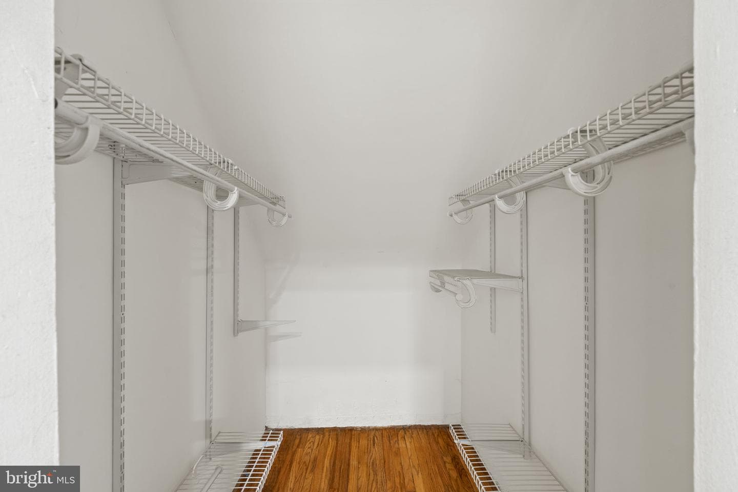1306 New Chestnut Street photo 34