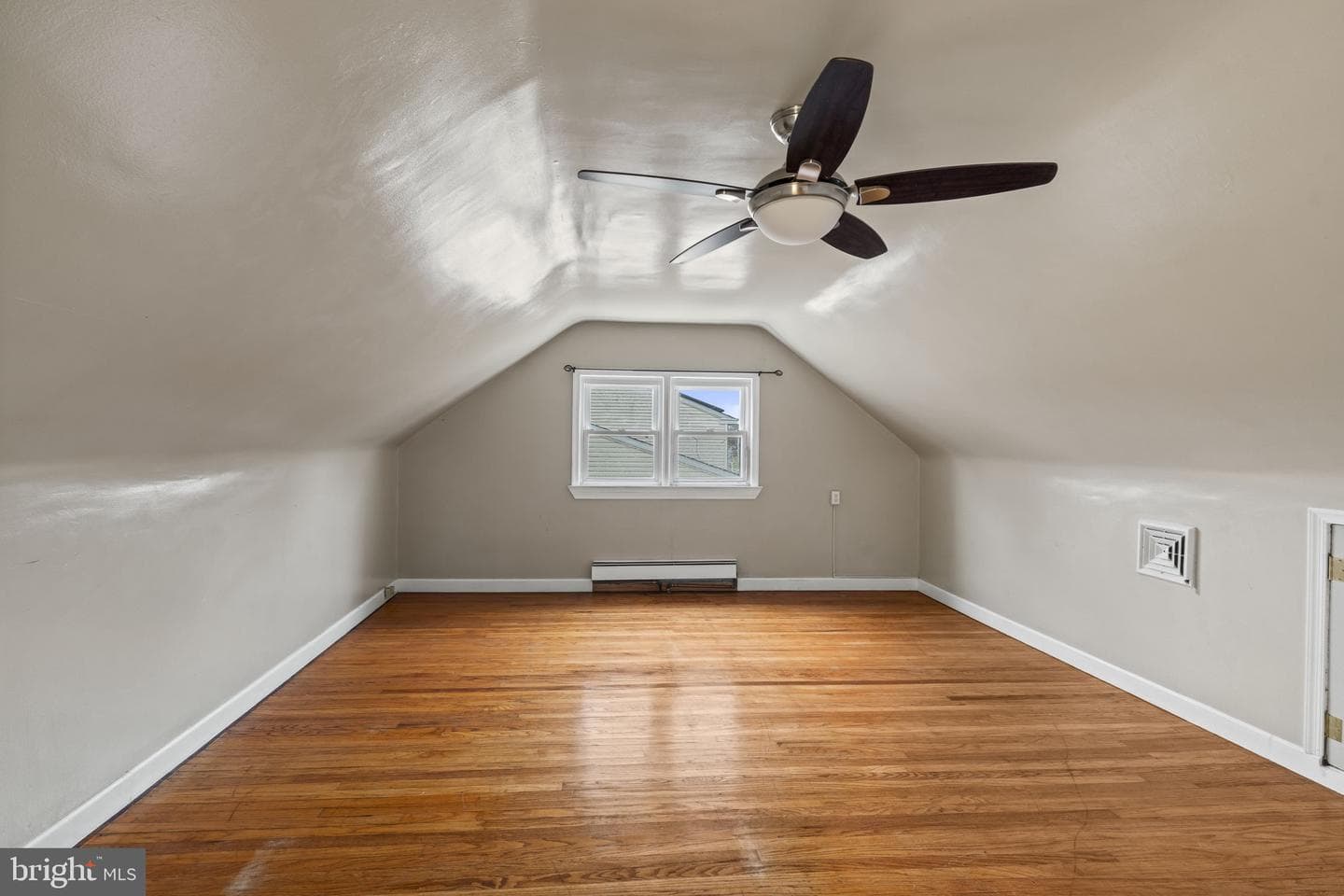 1306 New Chestnut Street photo 35