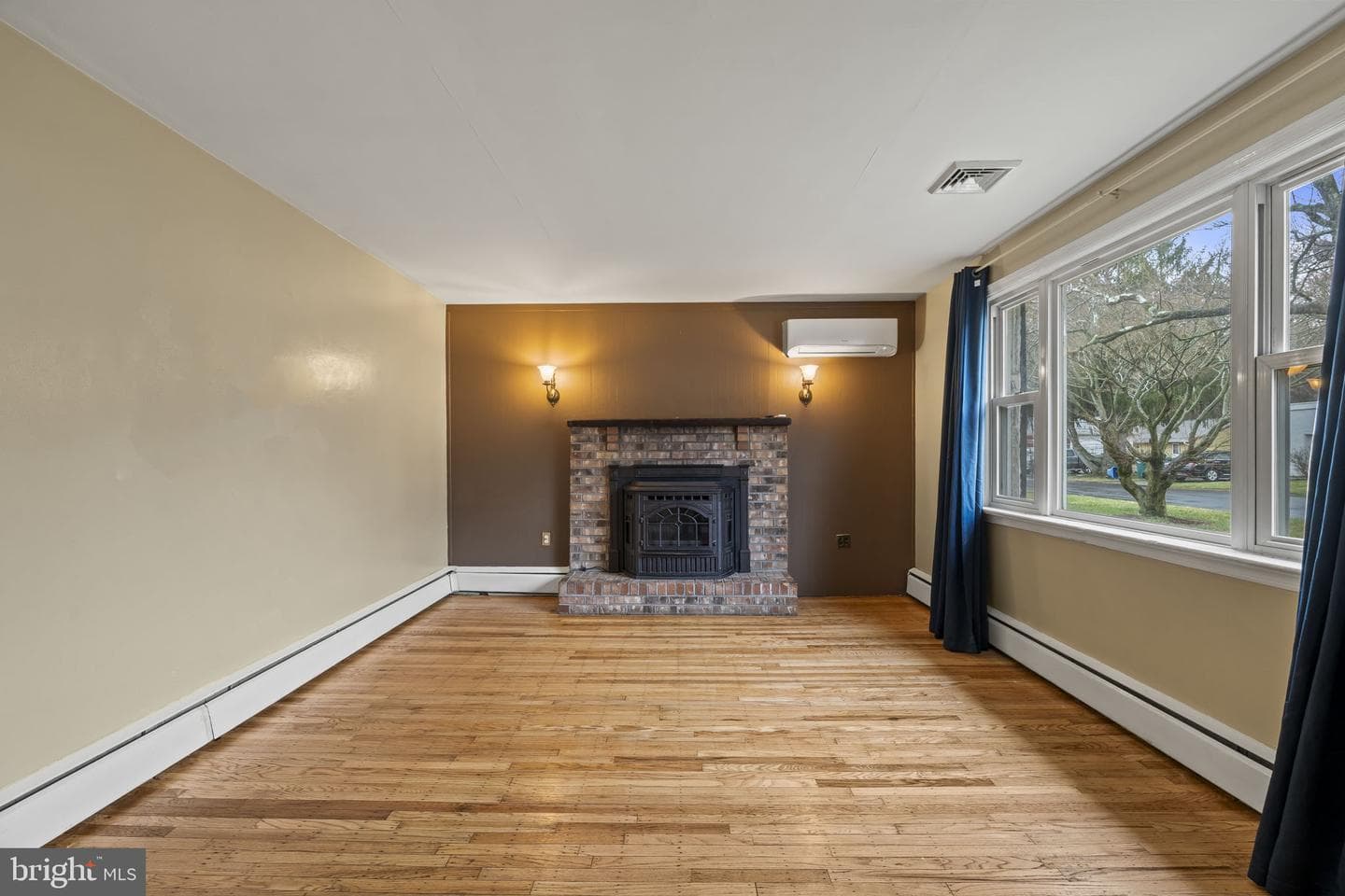 1306 New Chestnut Street photo 5