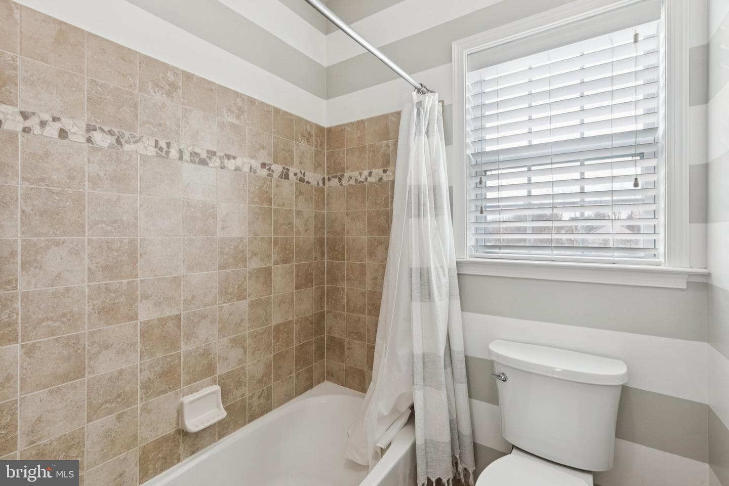 2801 Hoffs Way photo 33