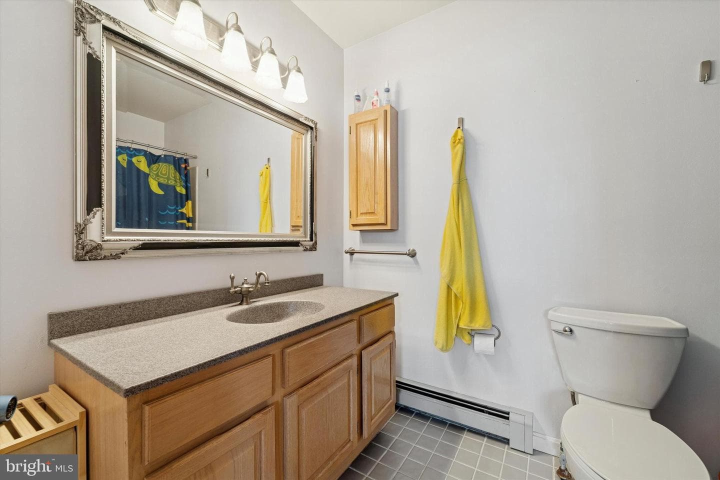 527 E Ravine Street photo 21