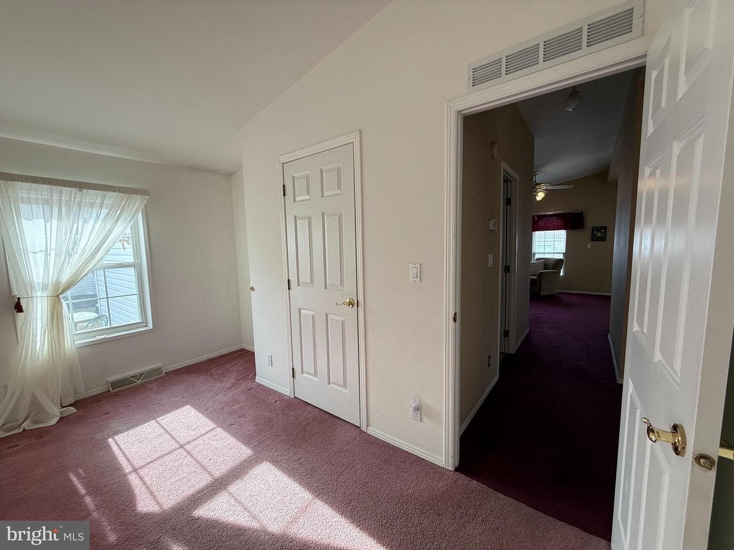 600 Mulberry Court photo 19