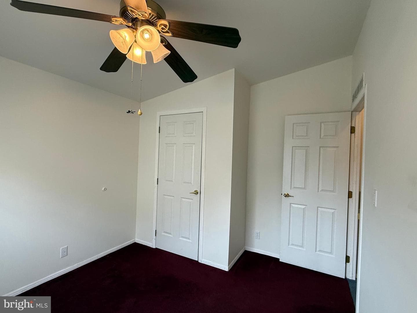 600 Mulberry Court photo 26
