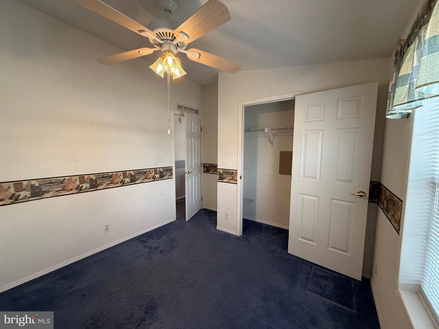 600 Mulberry Court photo 29
