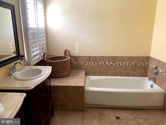17 Randolph Court photo 17