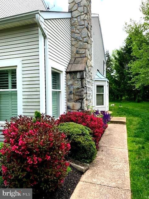 17 Randolph Court photo 2