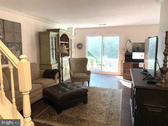 17 Randolph Court photo 9