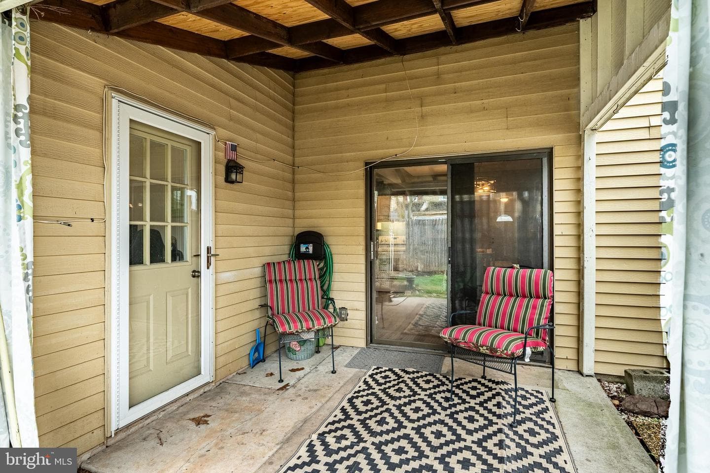 224 Yardley Court photo 25