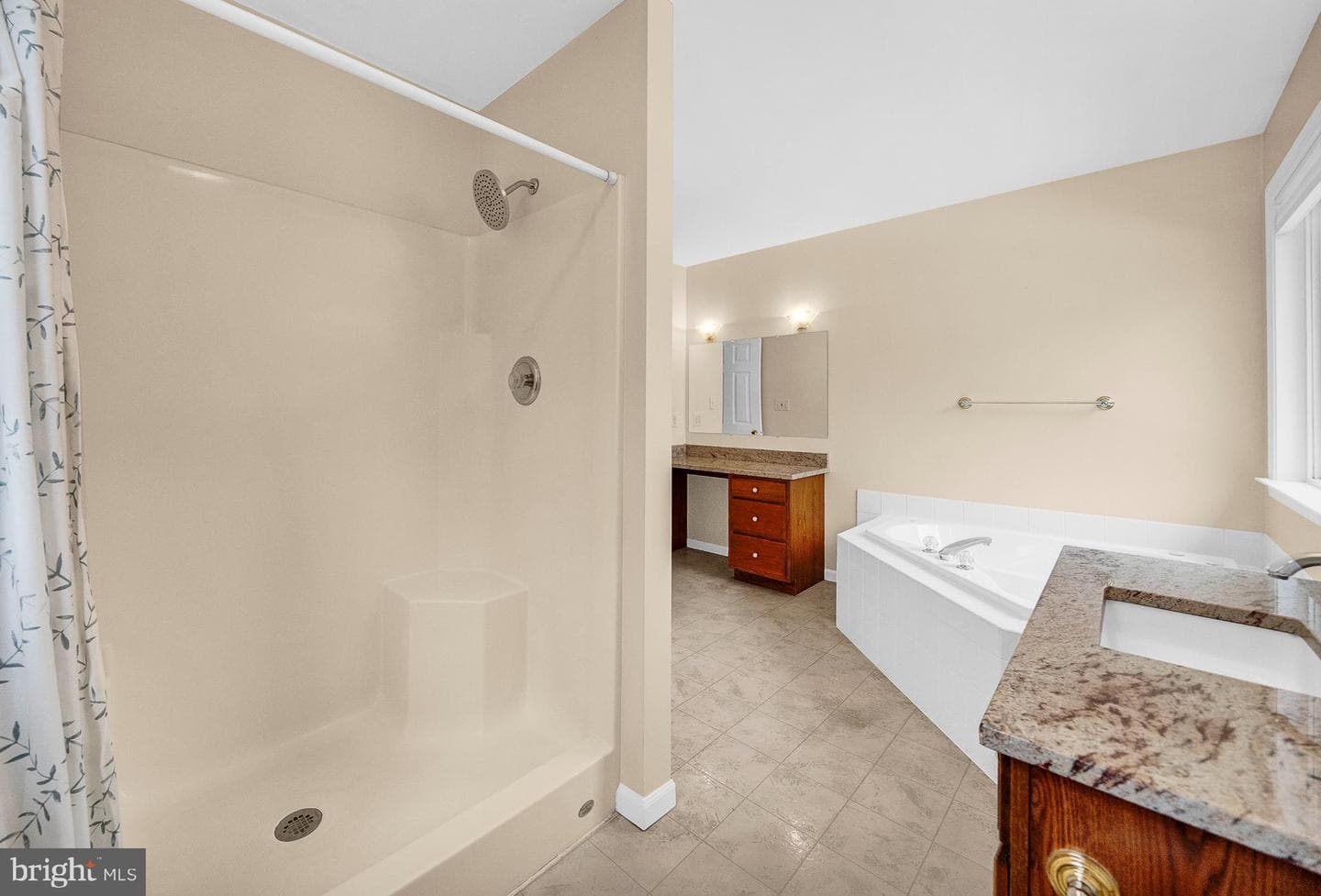 1347 E Thatcher Road photo 23