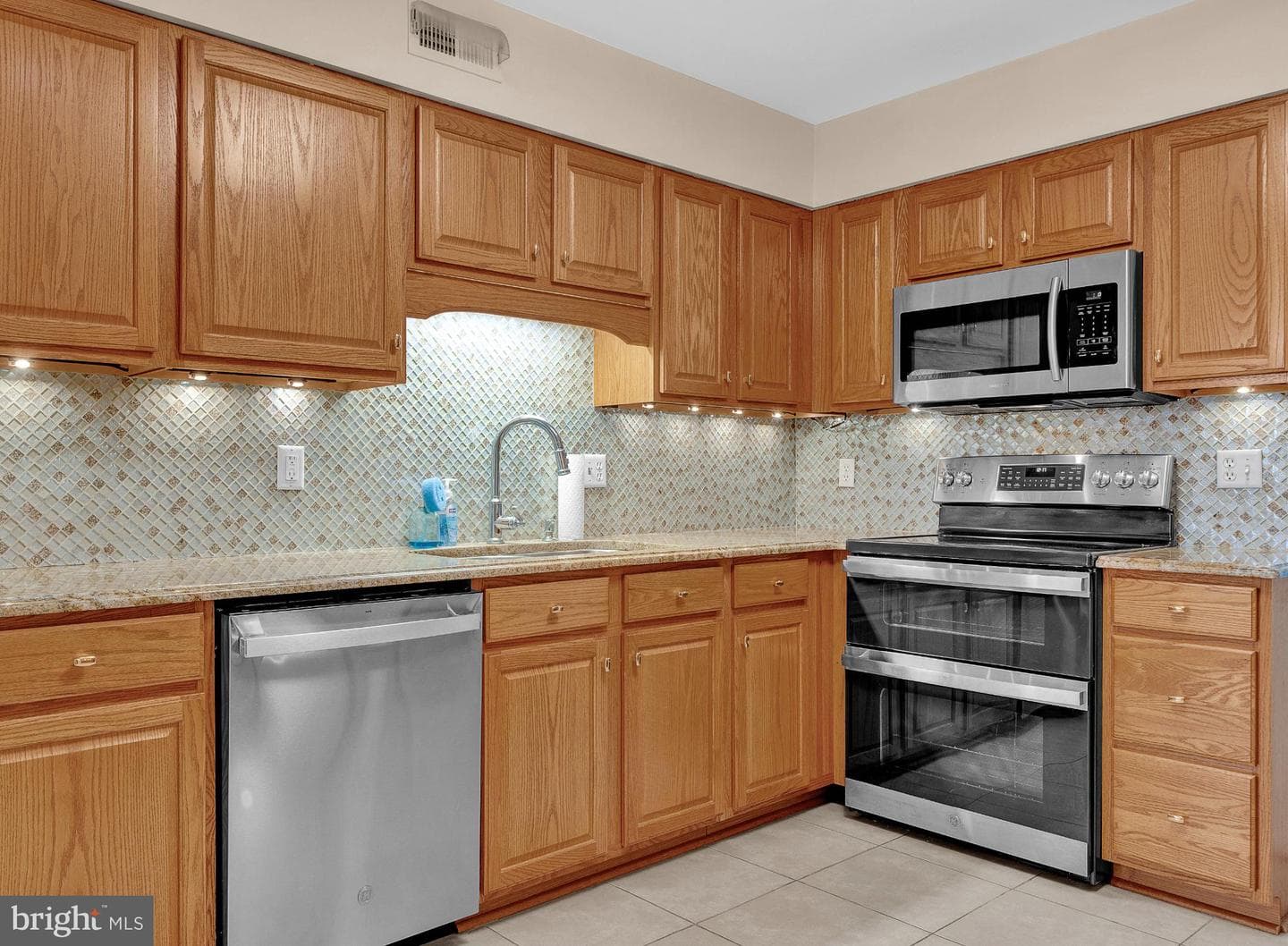 1347 E Thatcher Road photo 31