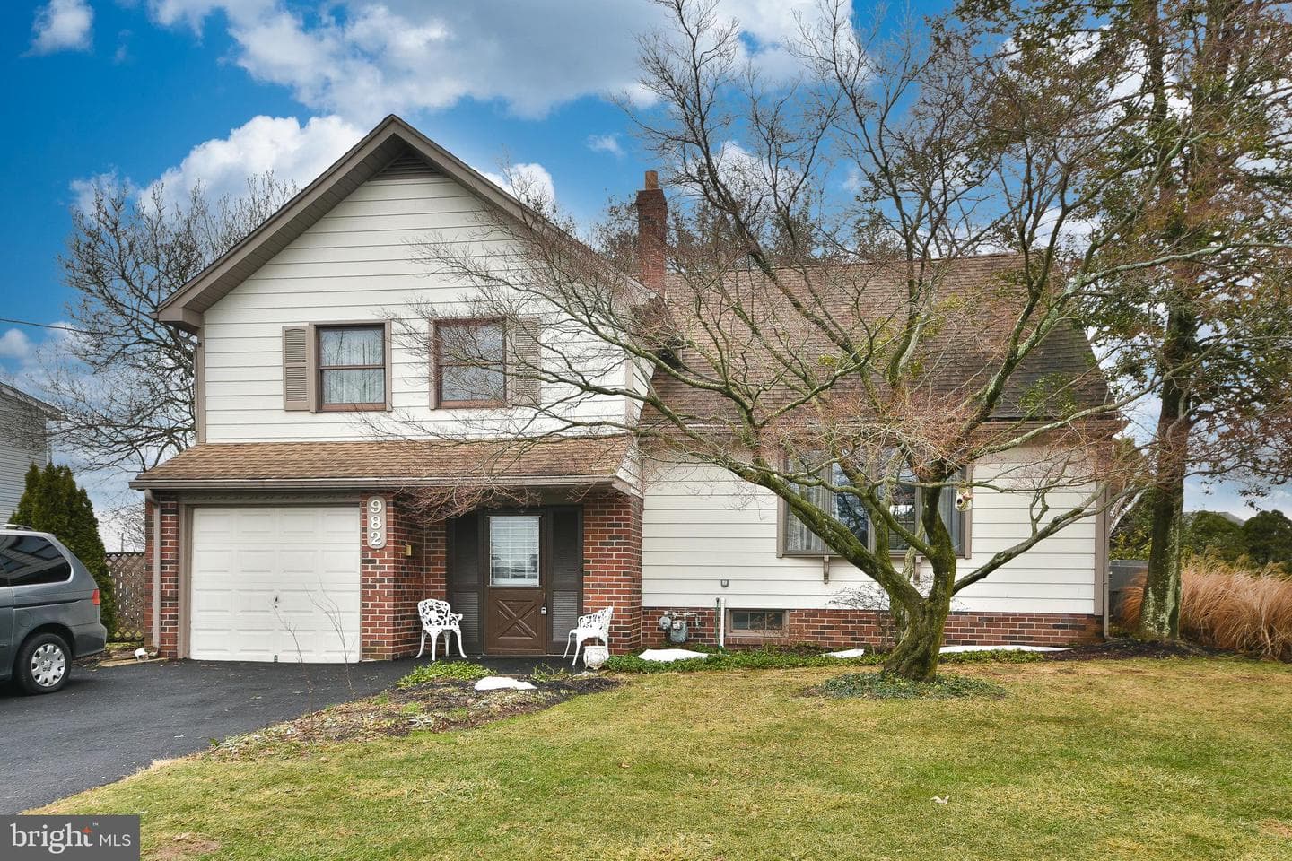 982 Mueller Road photo 2