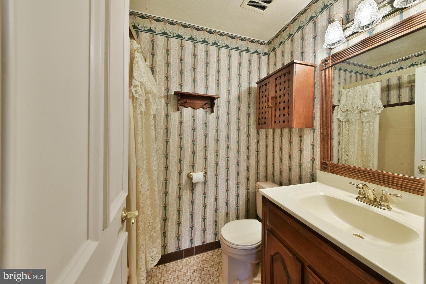 982 Mueller Road photo 22