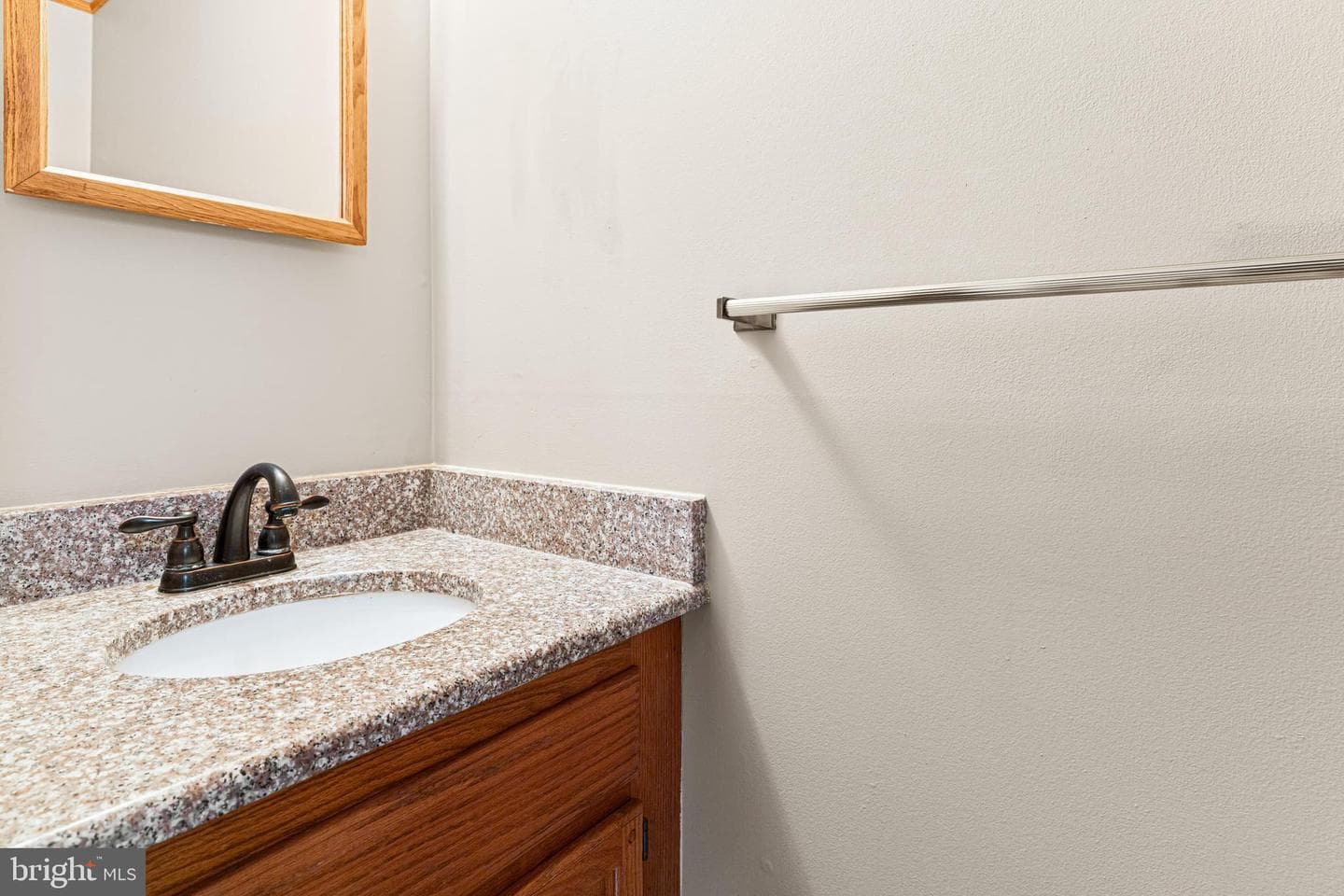 1413 Foster Road photo 13
