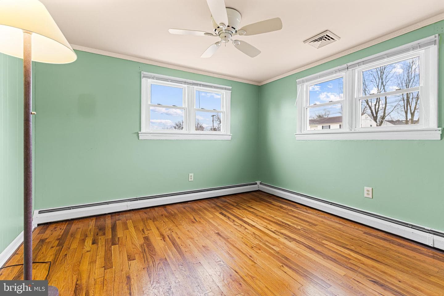 1413 Foster Road photo 18