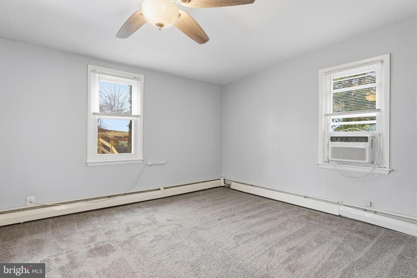 975 Woodvale Avenue photo 24