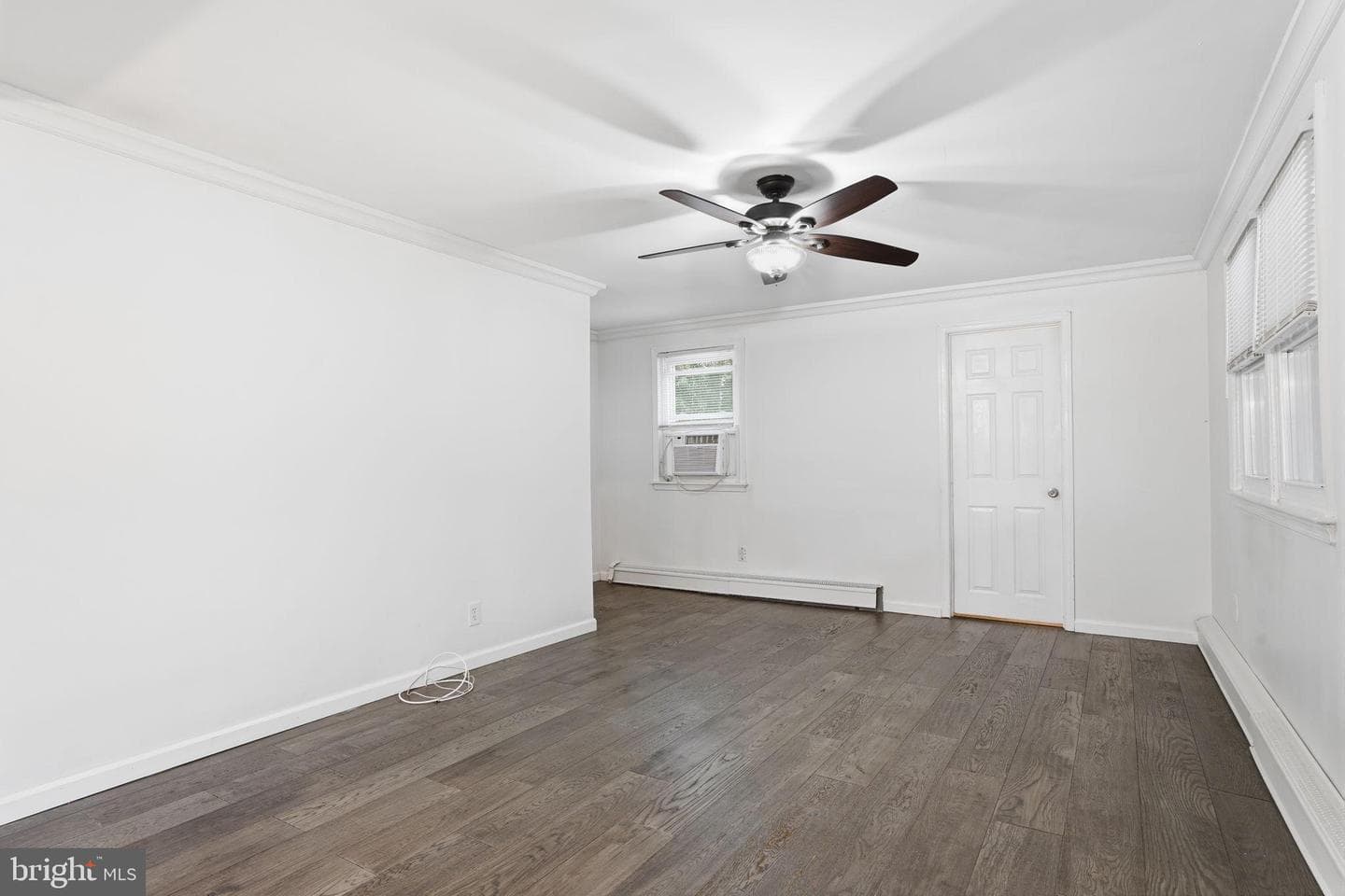 975 Woodvale Avenue photo 7