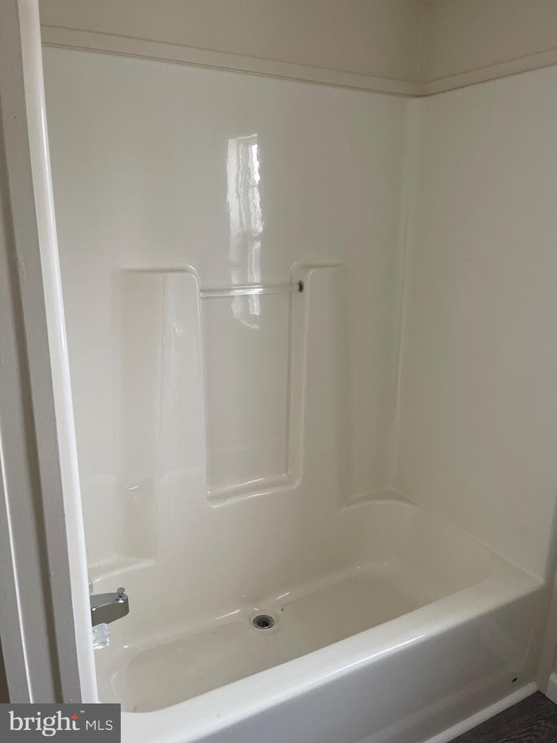 3249 Rose Avenue photo 8