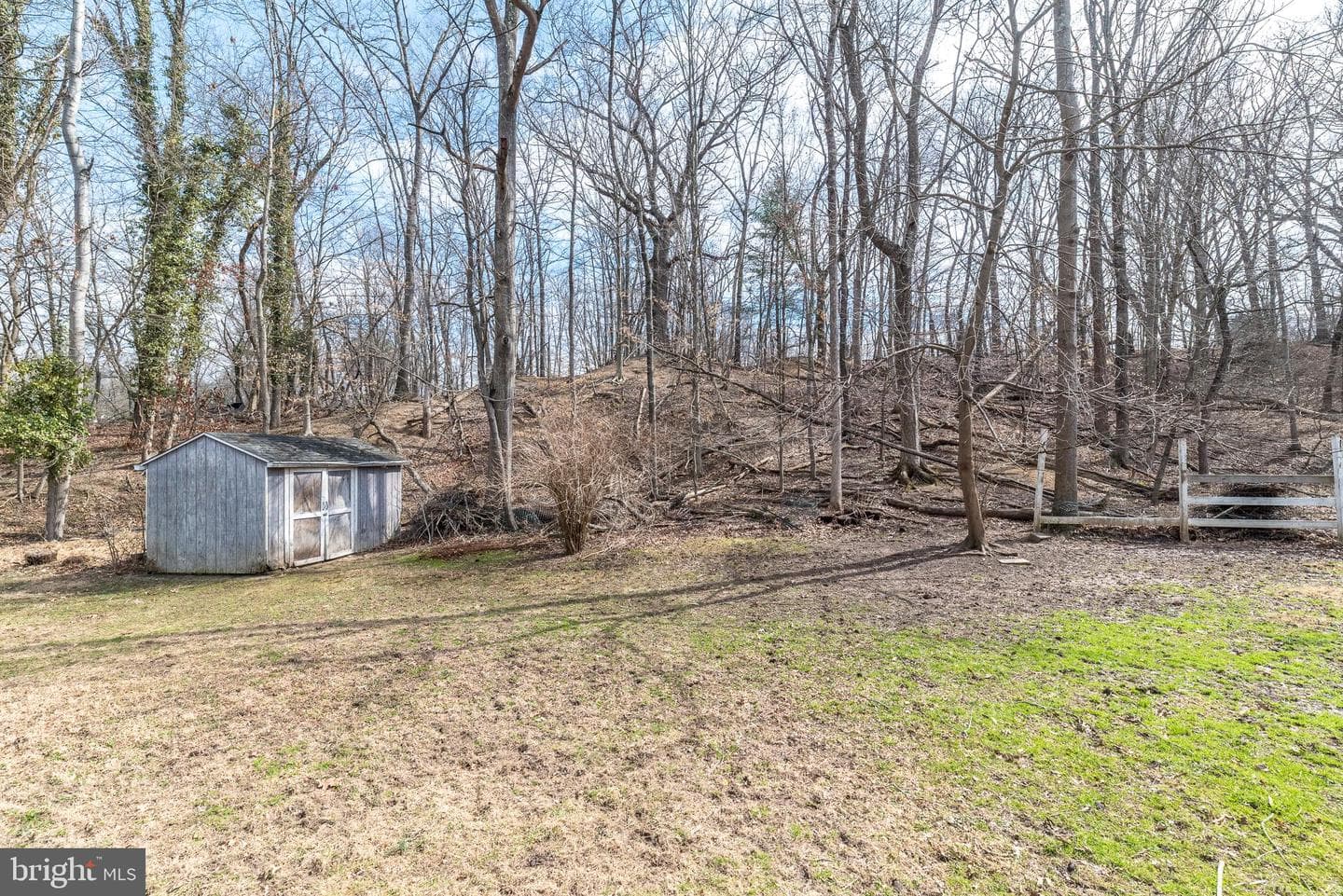 2361 Turk Road N photo 26