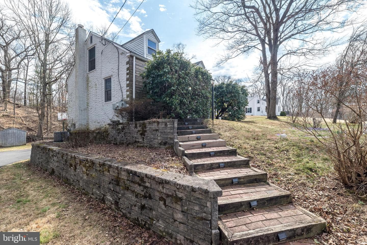 2361 Turk Road N photo 30