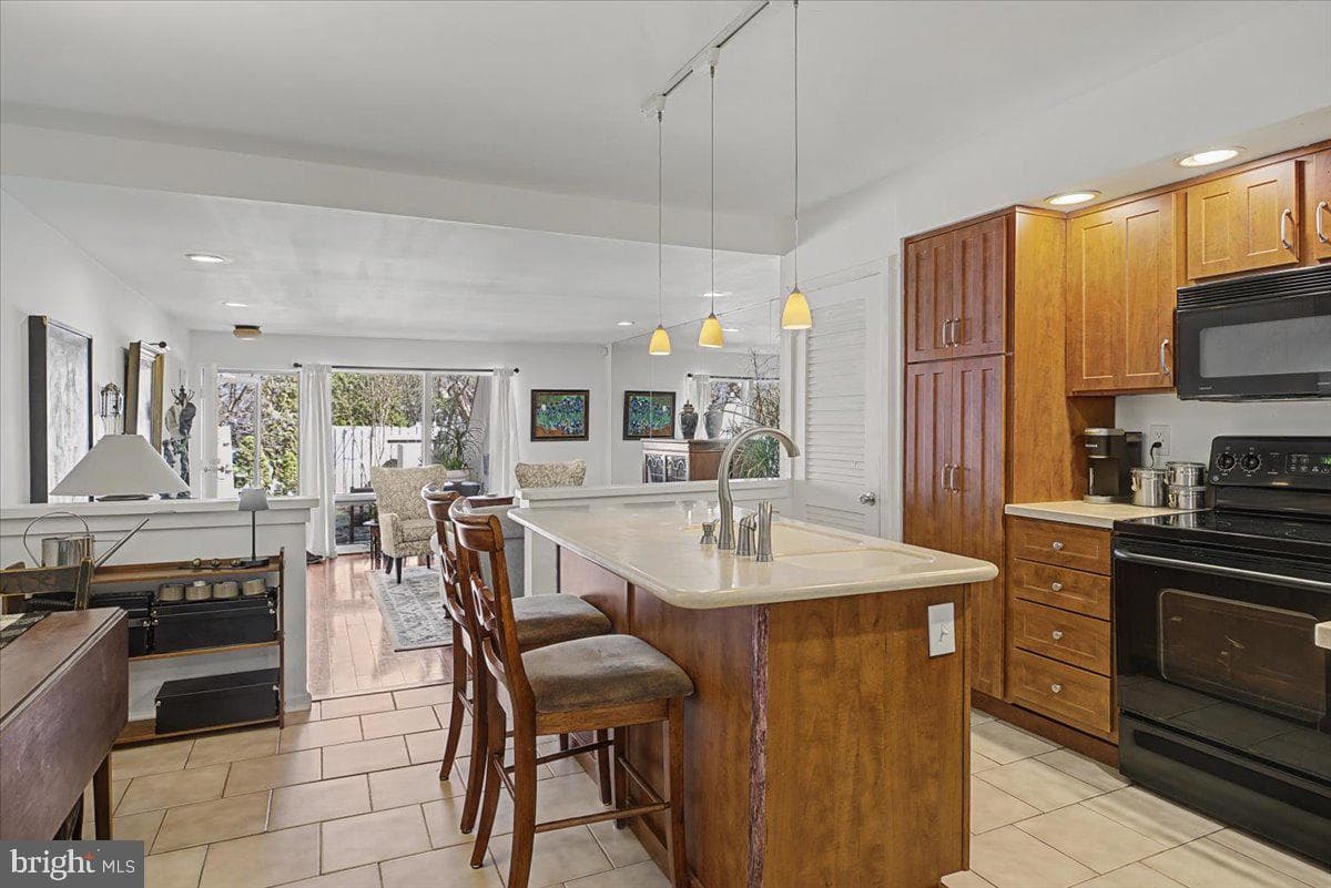 28 Riverhill Way photo 10