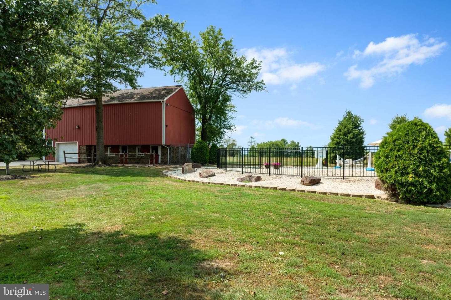 1202 Hilltown Pike photo 23