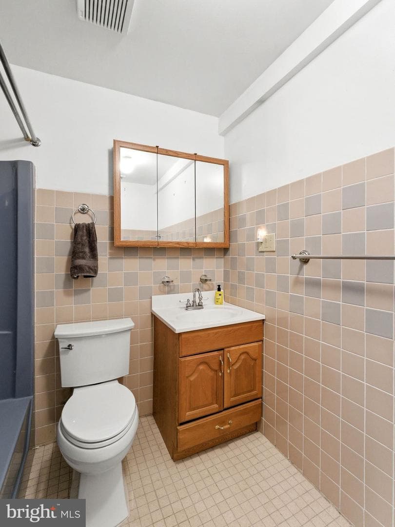 77 Gaping Rock Road photo 20
